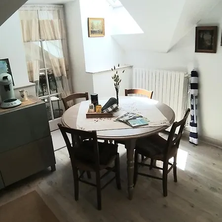 Le Du Moulin De Vignars 아파트
