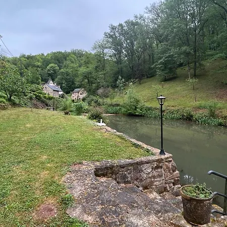 Le Du Moulin De Vignars 아파트 *